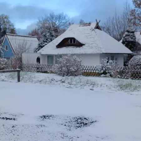 Ankerplatz 1 * Dierhagen